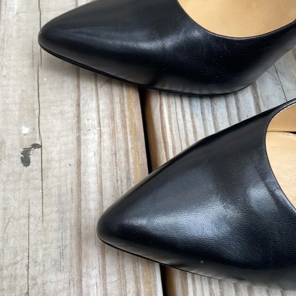 NINE WEST 